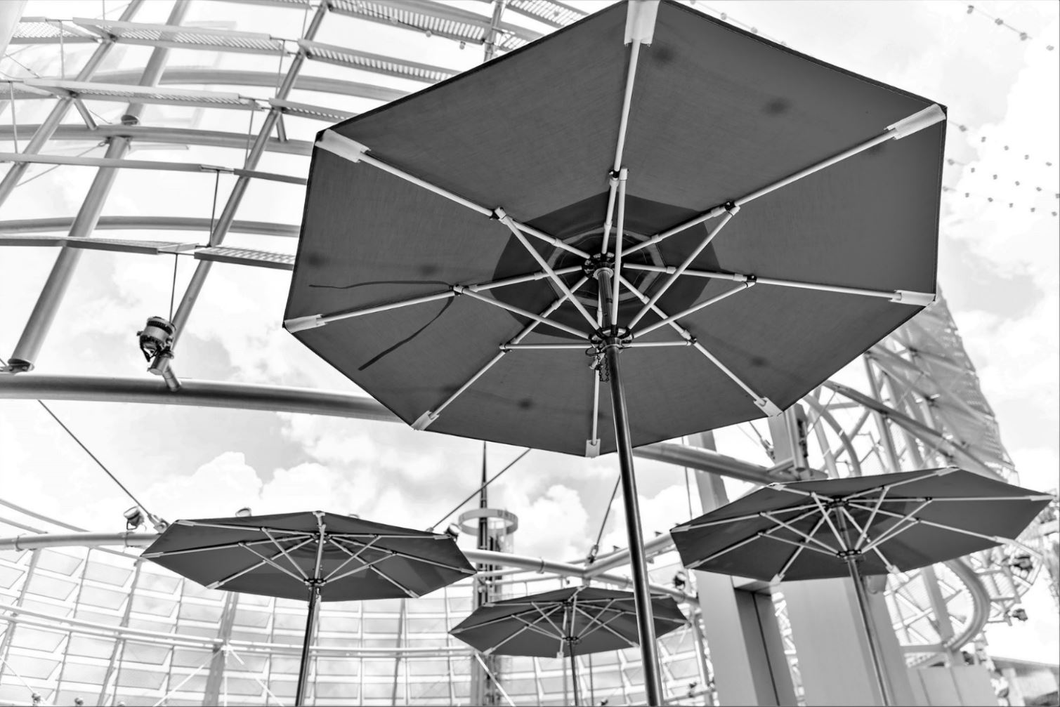 Tenten, vloeren &amp; parasols verhuur Zuid Limburg - Deguelle Party ...