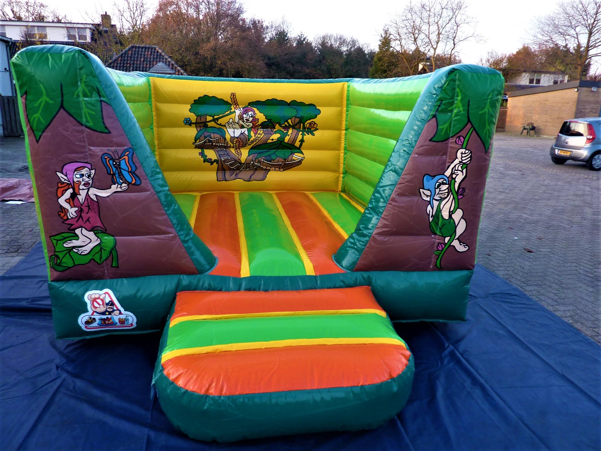 Verhuur Springkussen Goblin te huur Zuid Limburg - Deguelle Party ...