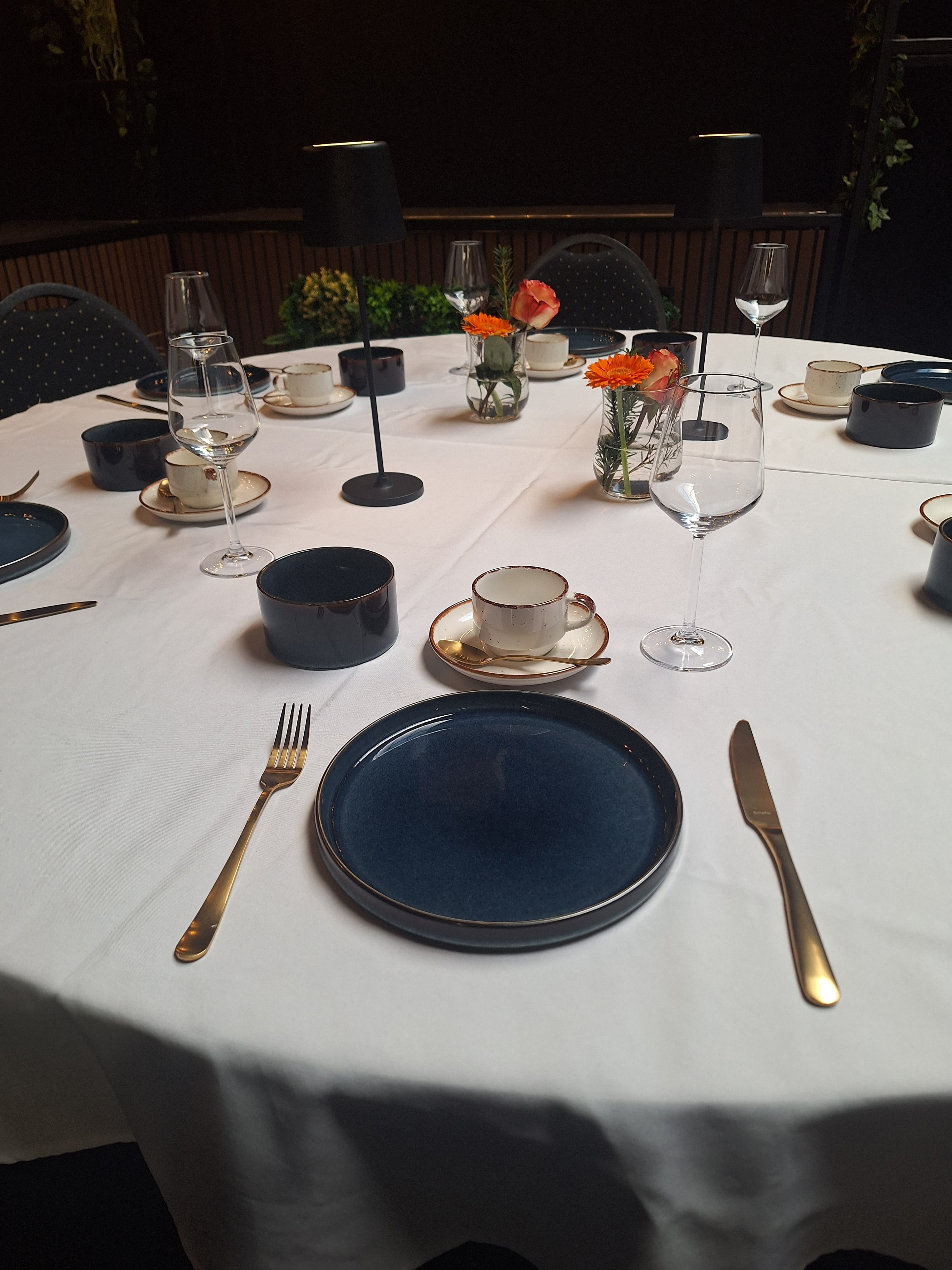 Bord Quintana blue 22cm